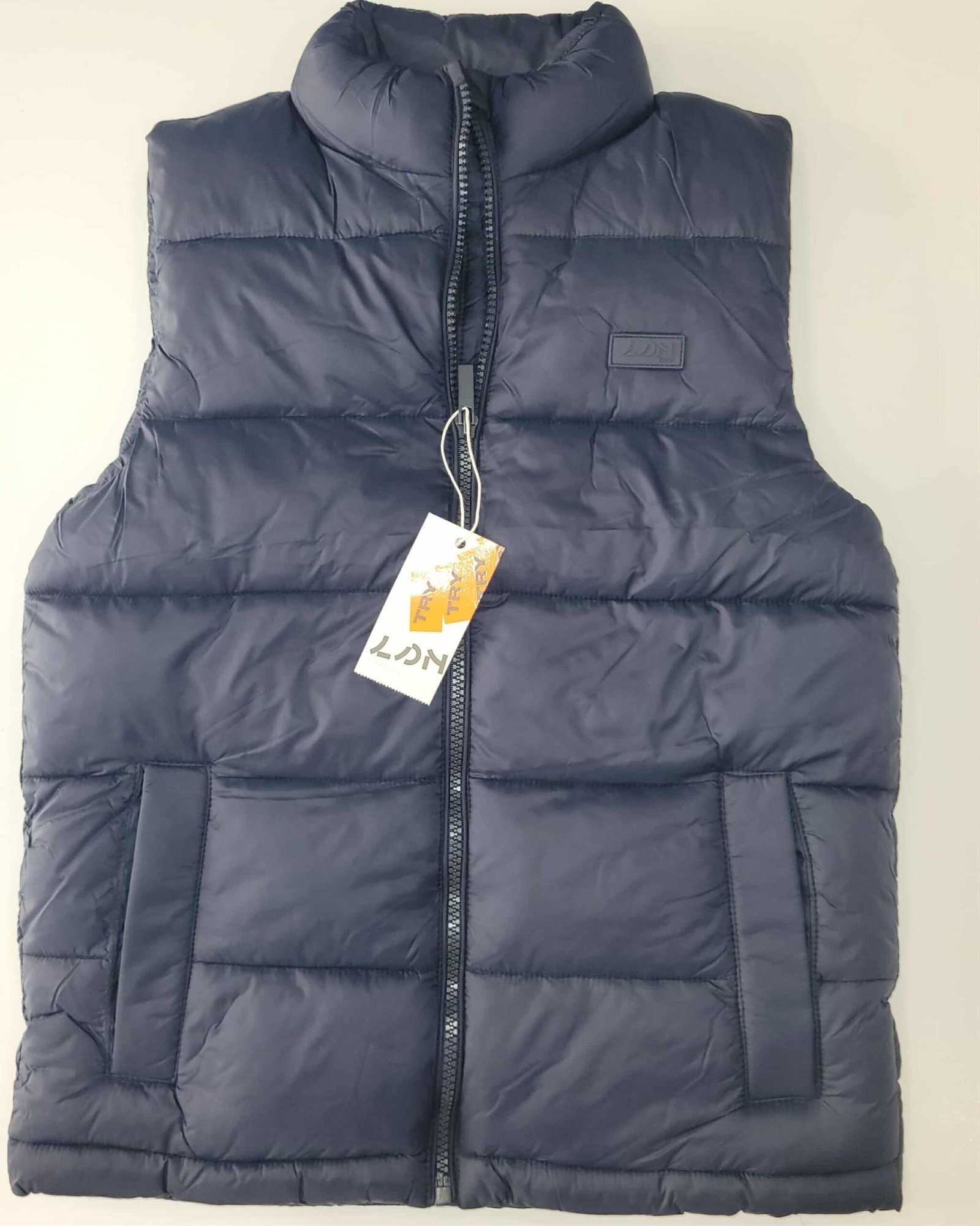 b34f9260-57ab-4f85-9045-4de20ccf3a83